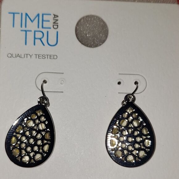 Silver glass drop earrings - Picture 2 of 3